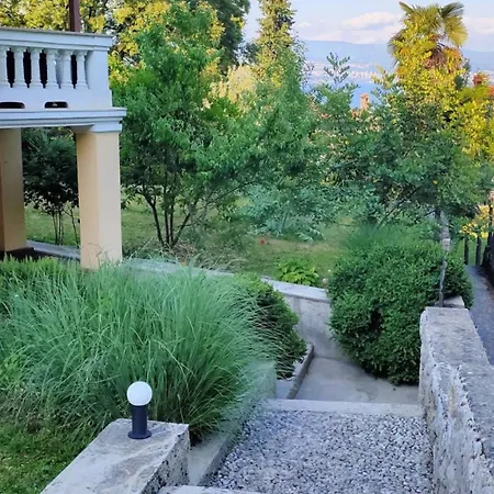 Apartment Elegant With Garden *